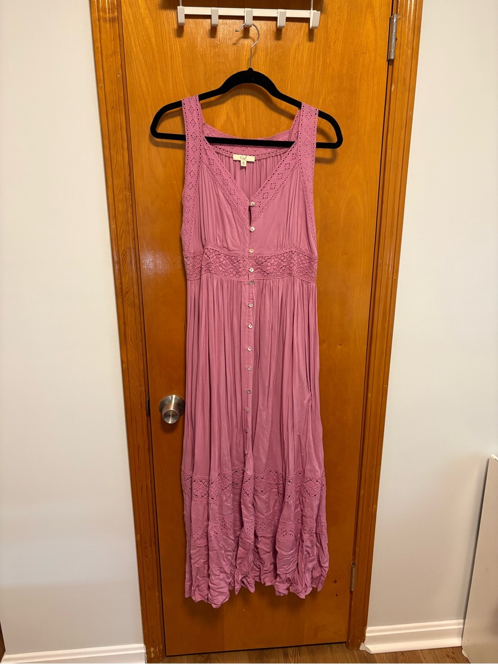 Sleeveless Rose Pink Maxi Dress with Button Front and Lace Trim